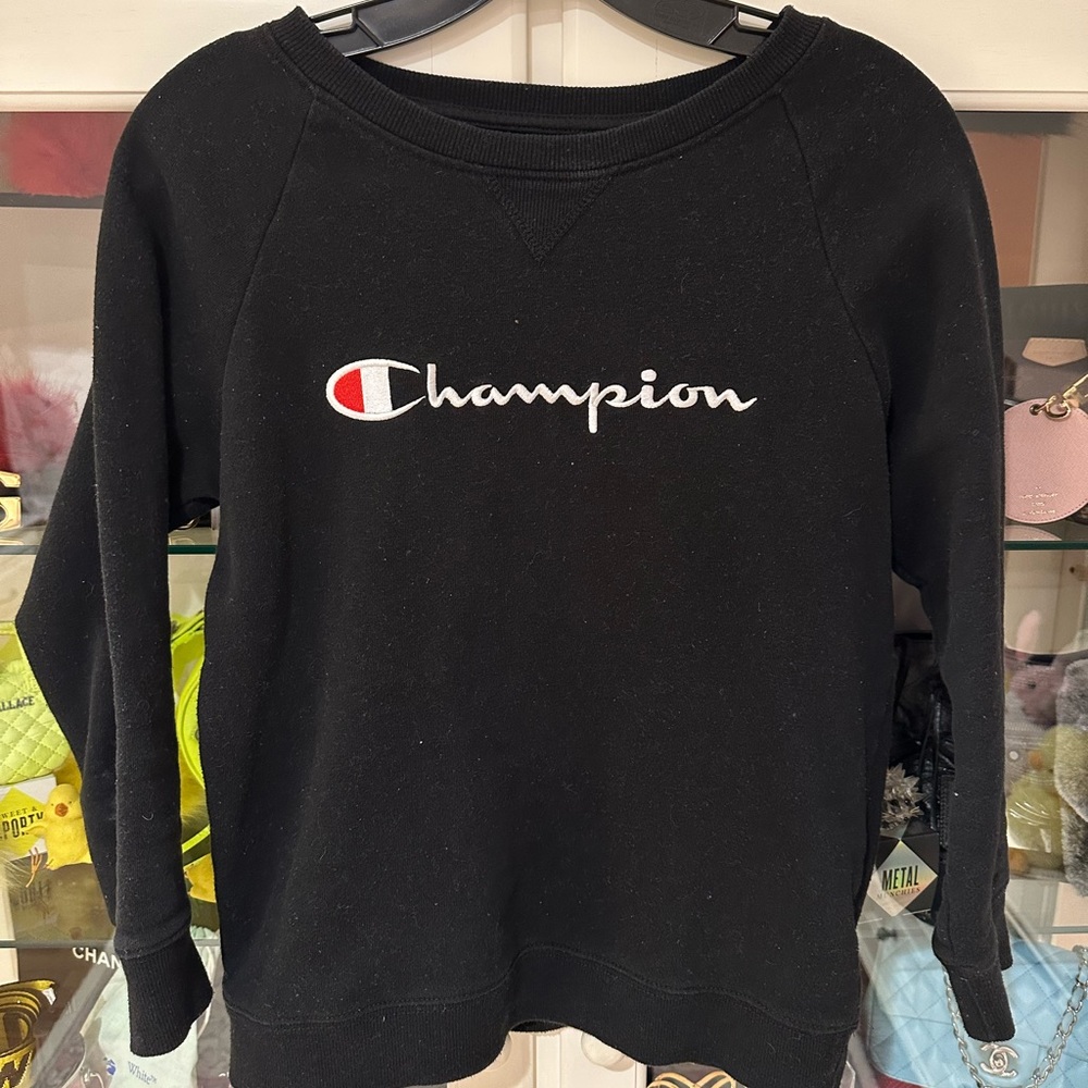 Champion sweatshirt size YOUTH LARGE (women XS)